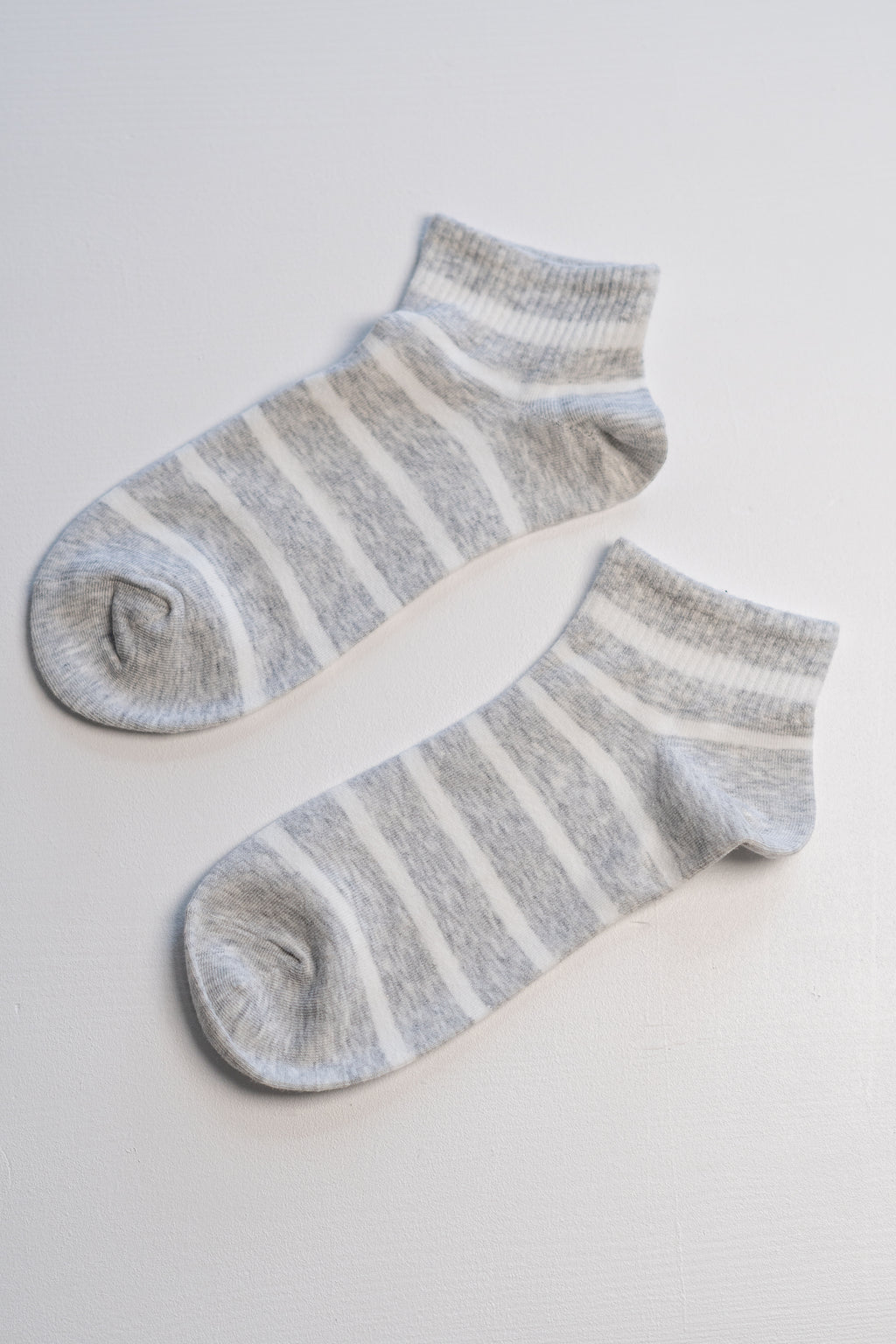 Soft Stripes | Γκρι με λευκό