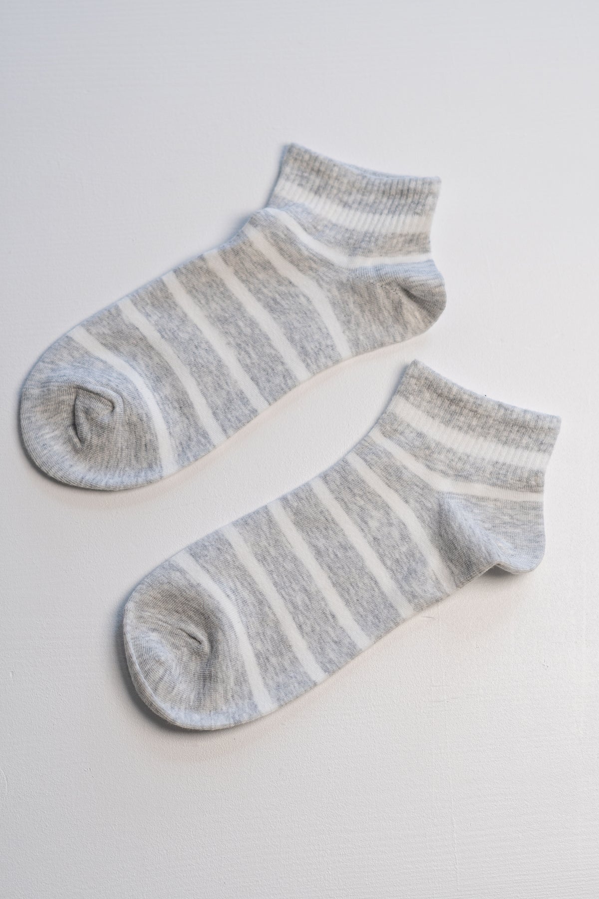 Soft Stripes | Γκρι με λευκό