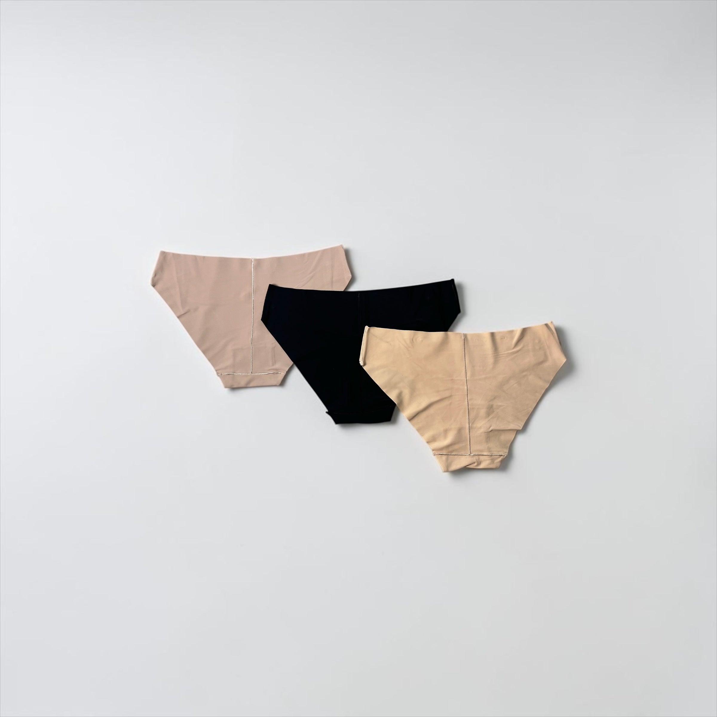 Seamless underwear