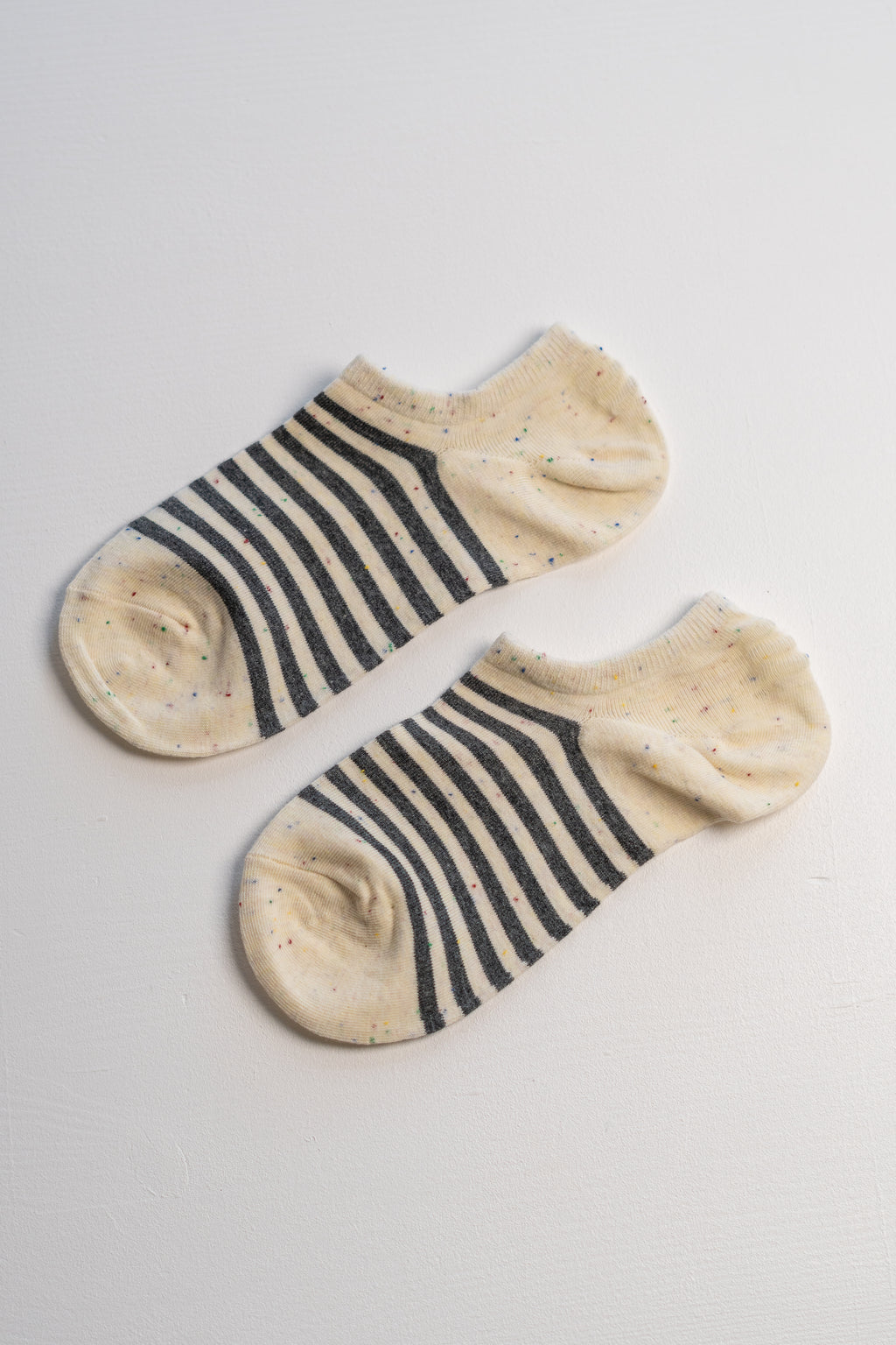Speckled Stripes | Μπεζ με ανθρακί