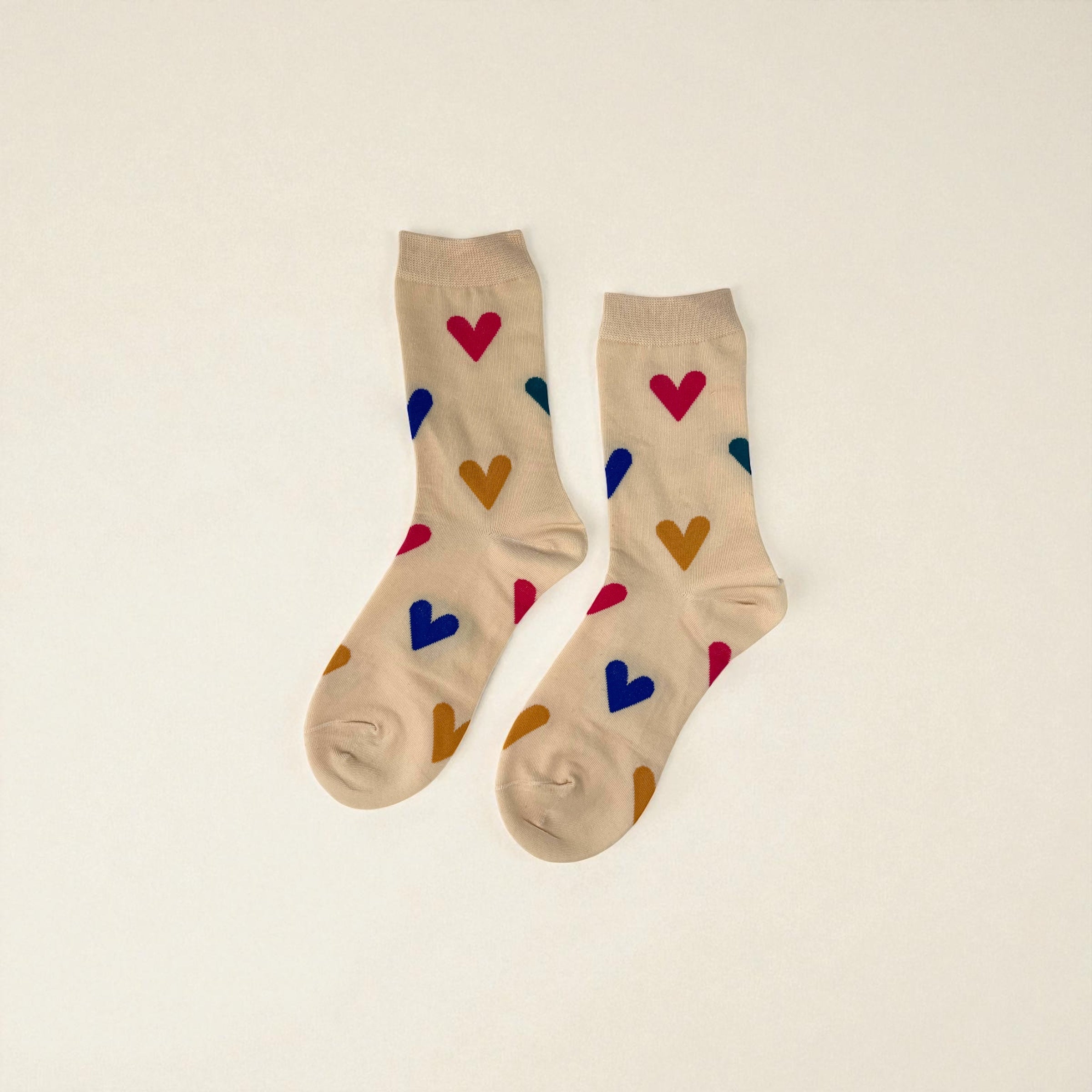 Κάλτσες με Πολύχρωμες Καρδιές