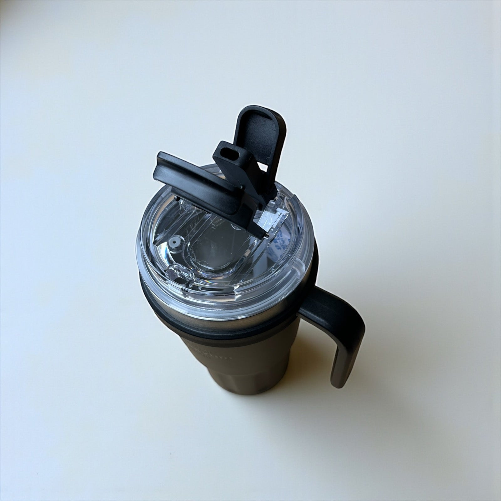 Θερμός 600ml Μαύρο με Διπλό Στόμιο